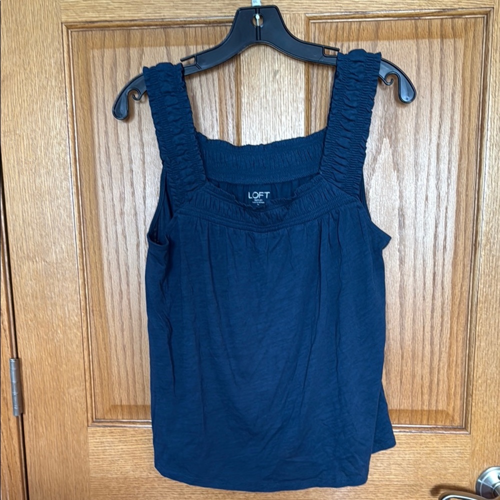 LOFT Blue Ruched Sleeveless Tank Top